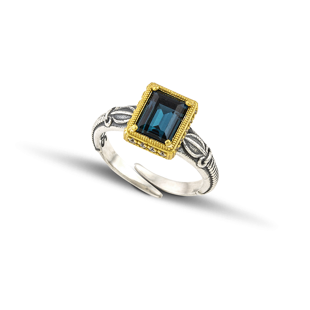 Single Stone Ring With Rectangular Swarovski Crystal And Zircon D157