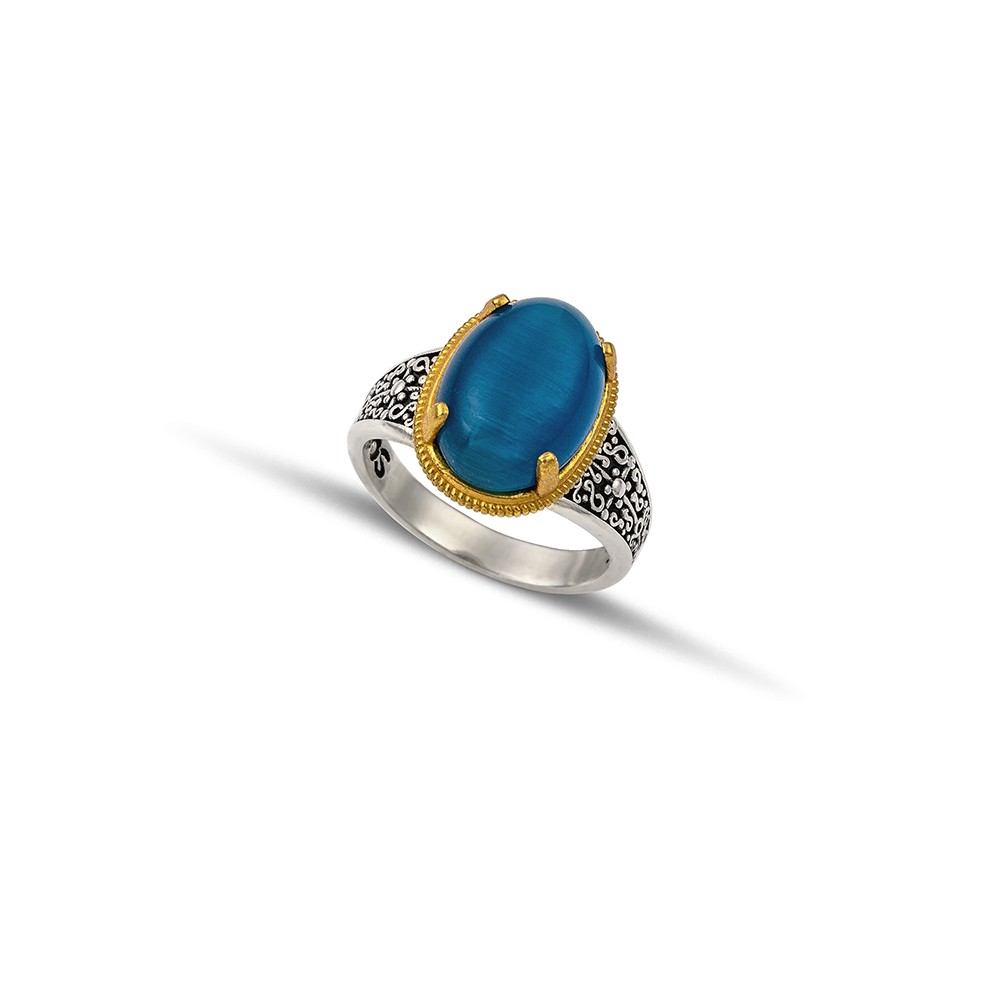 Sterling Silver Ring  with Cat Eye Stone and Gold Plated Trim D174