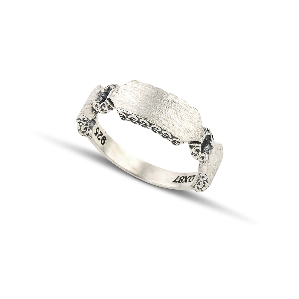 Sterling Silver Band Ring with Engraved Details D150-1