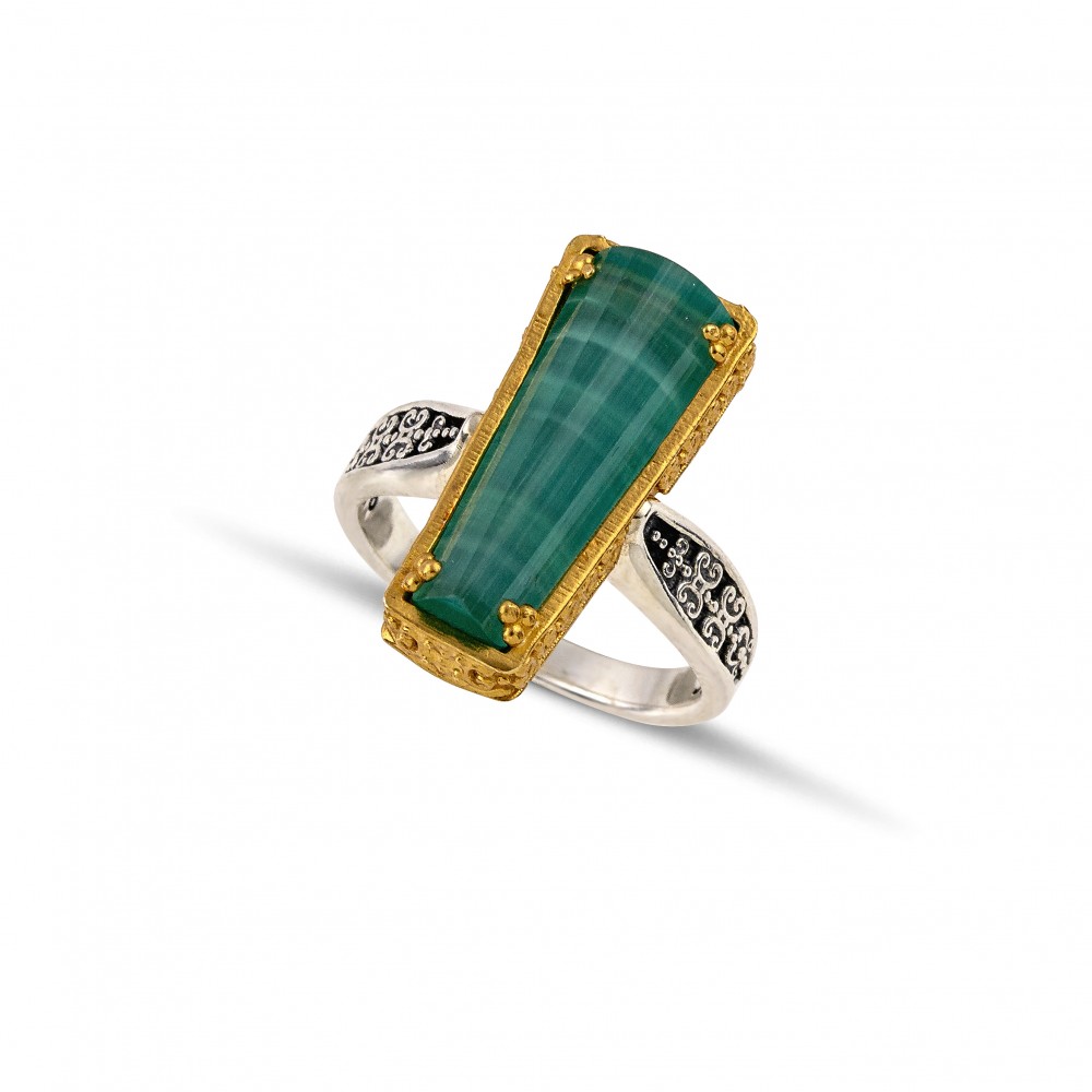 Sterling Silver Ring with Cat Eye Stones D184