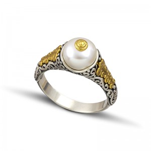 Ring With Mother Of Pearl D120-2