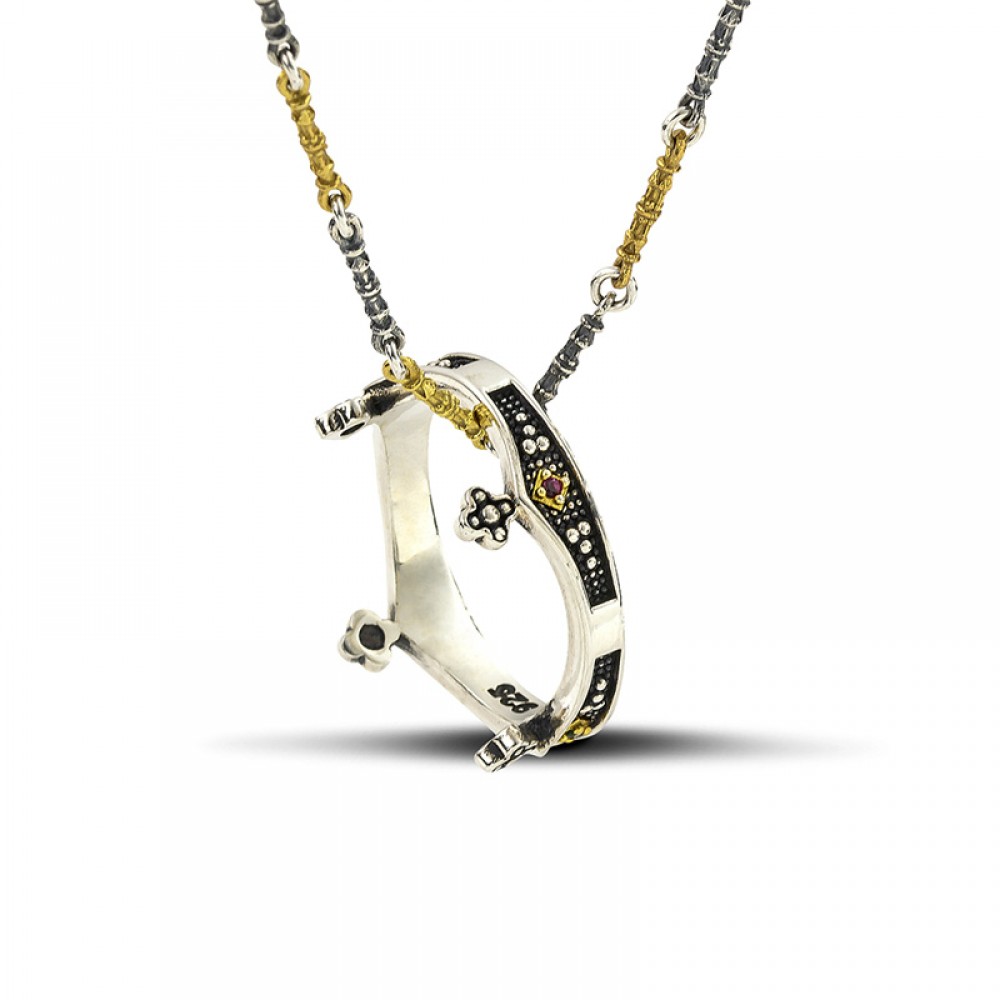 Pendant with Zircon Stones M129