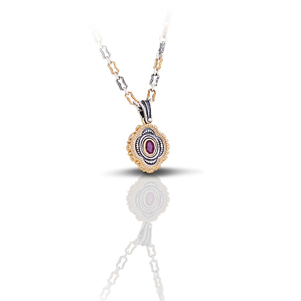 Pendant with Semiprecious Stone & Tricolour Chain M251